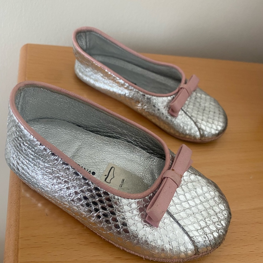 Dolce and Gabbana baby shoes size 18